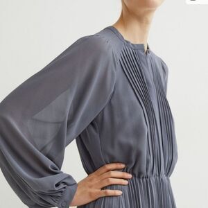 H&M Women's Pleated Chiffon Dress - Blue